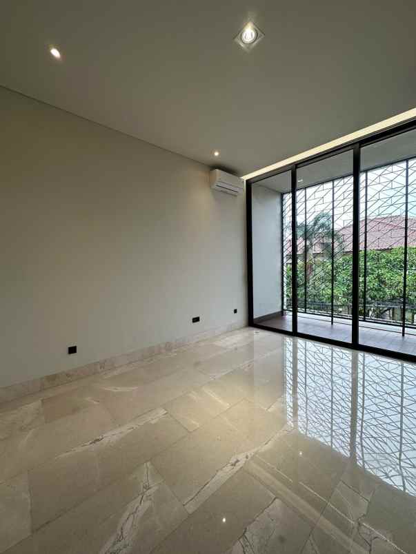 dijual rumah kemang jakarta selatan