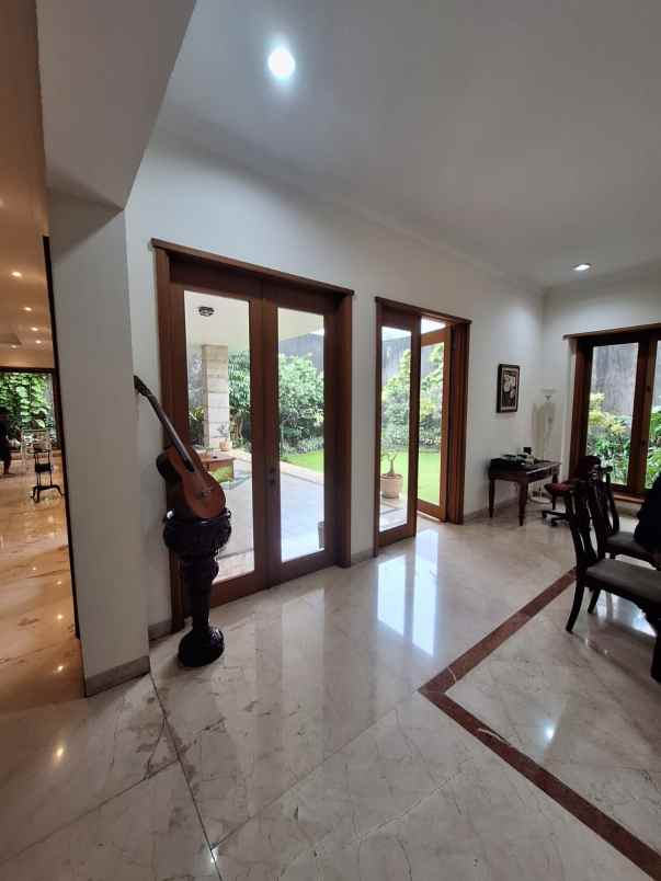 dijual rumah kemang jaya kemang