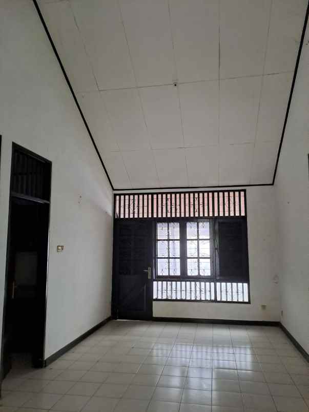 dijual rumah kemang pratama 1 rawalumbu