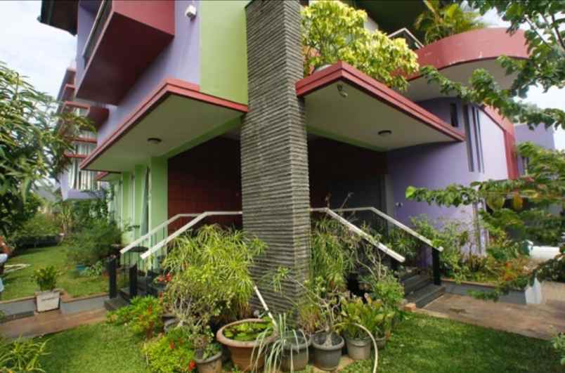 dijual rumah kemang pratama