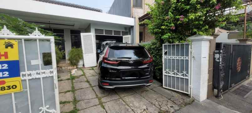 dijual rumah kembangan jakarta barat