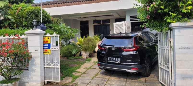 dijual rumah kembangan jakarta barat