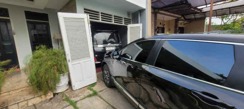 dijual rumah kembangan jakarta barat