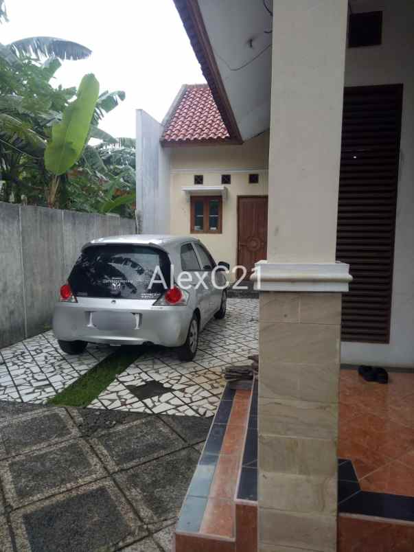 dijual rumah kembangan komplek kpad