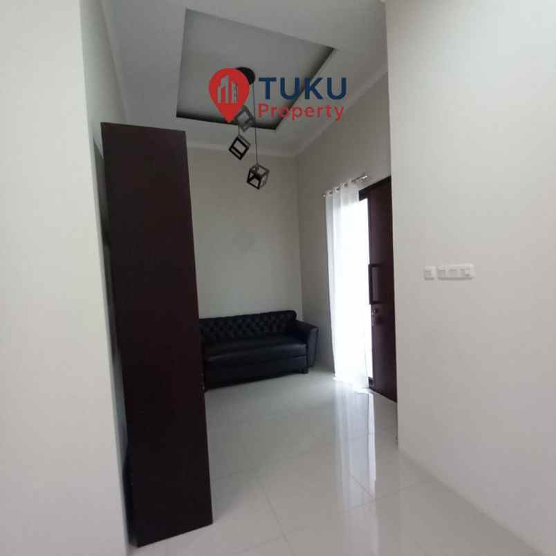 dijual rumah kencana loka bsd ciater