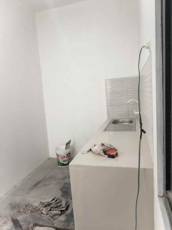 dijual rumah klipang