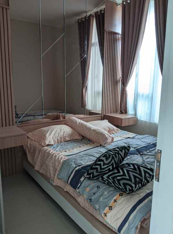 dijual rumah komersil type mezzanine di citeurep bogor