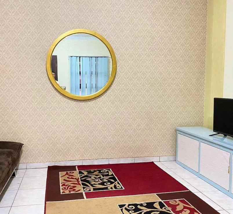 dijual rumah komp villa istana bunga