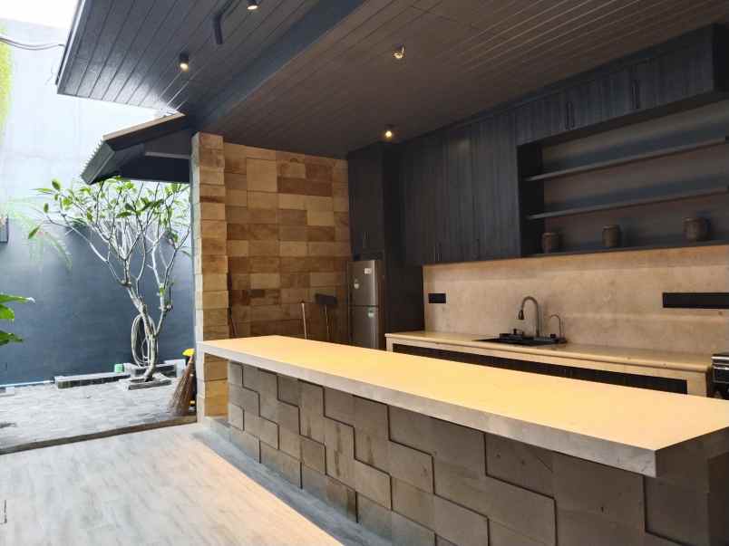 dijual rumah komplek billymoon pondok