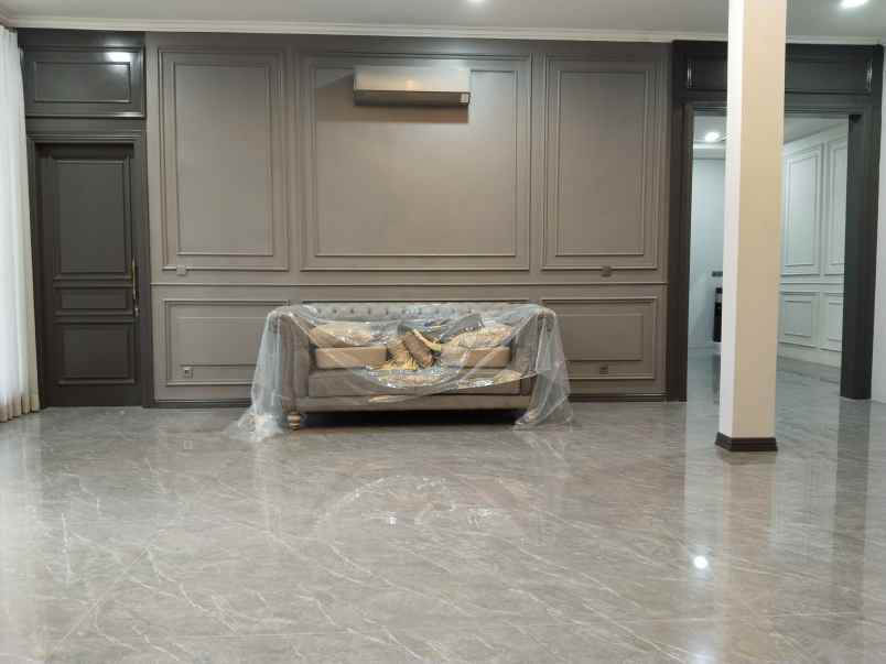 dijual rumah komplek billymoon pondok