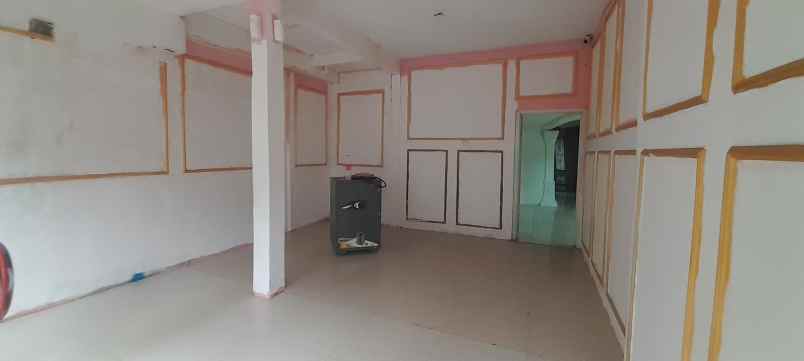 dijual rumah komplek kembang larangan
