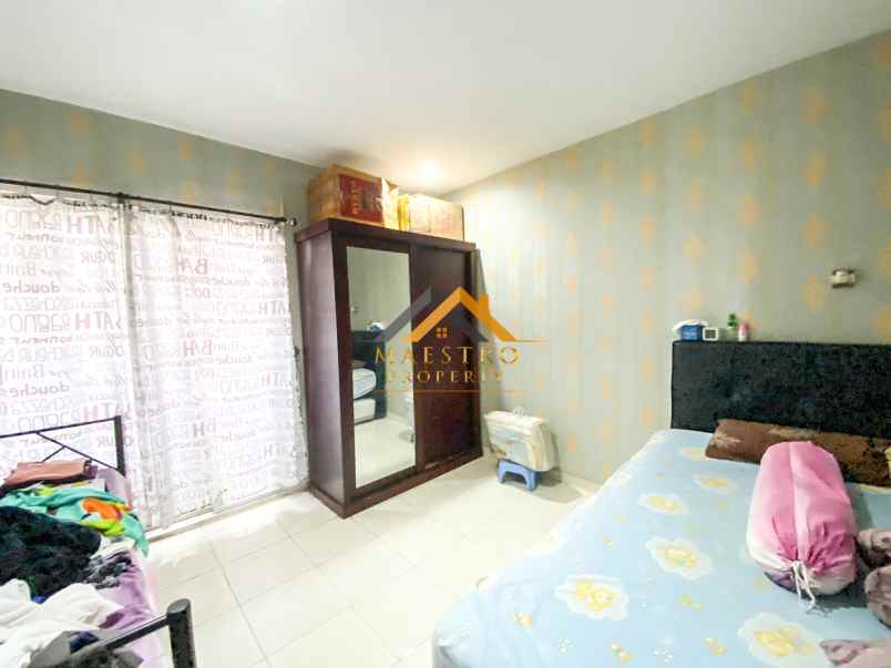 dijual rumah komplek krakatoa paradise