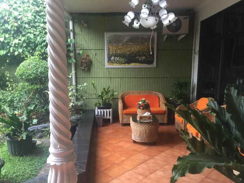 dijual rumah komplek taman sakura indah bdg