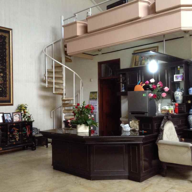 dijual rumah komplek taman sakura indah bdg