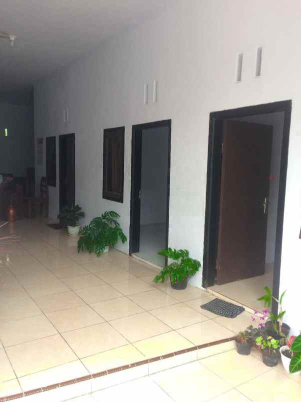 dijual rumah kos dekat kampus jember jl sumatera