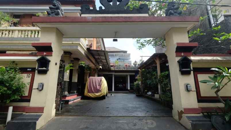 dijual rumah lantai 2 lokasi teuku umar denpasar