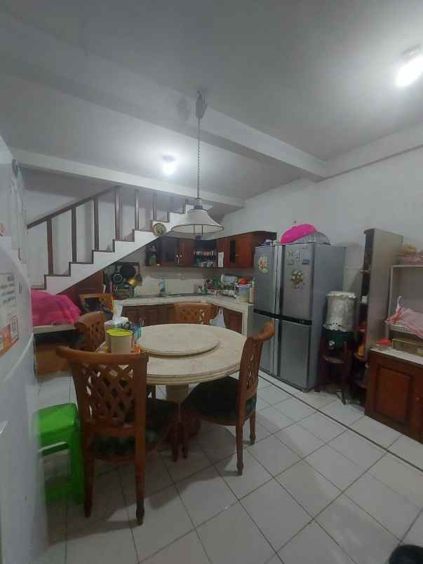 dijual rumah lengkong wetan