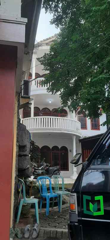 dijual rumah lenteng agung