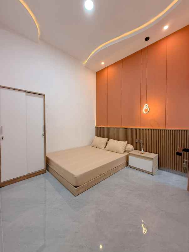 dijual rumah lokasi perumahan spi sukun kota malang