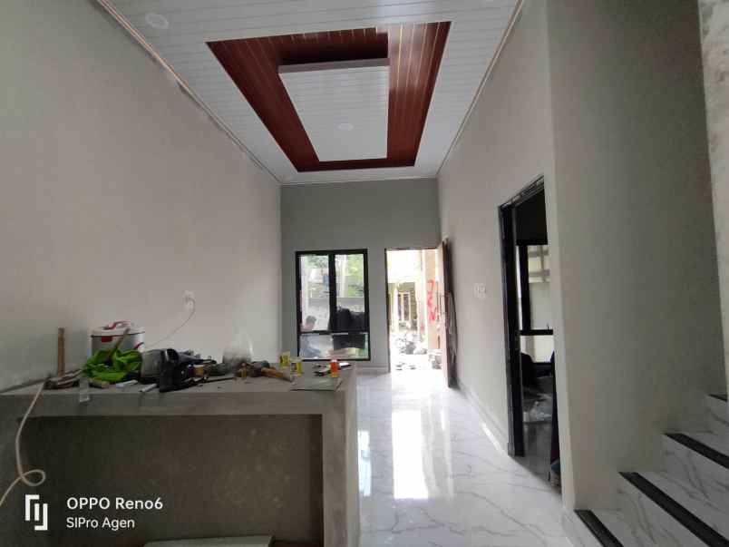 dijual rumah lokasi strategis akses