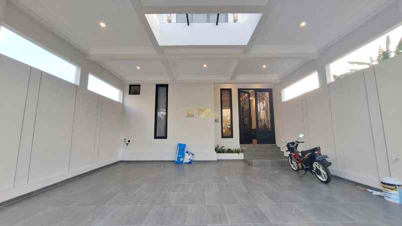 dijual rumah maguwoharjo