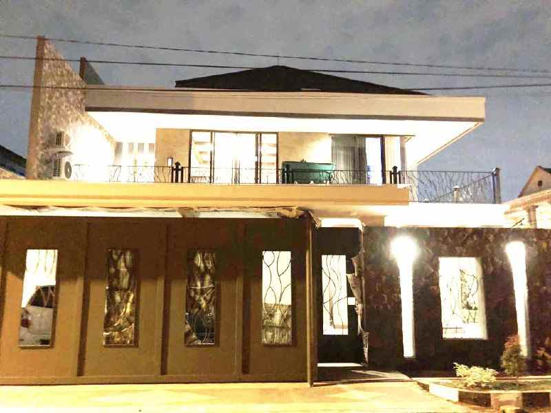 dijual rumah medokan asri barat