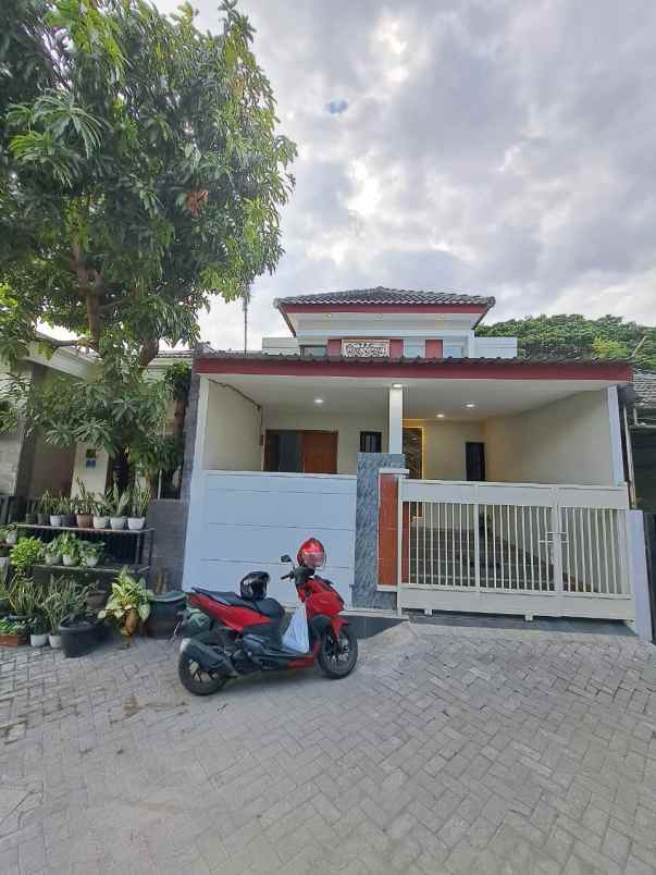 dijual rumah medokan ayu surabaya
