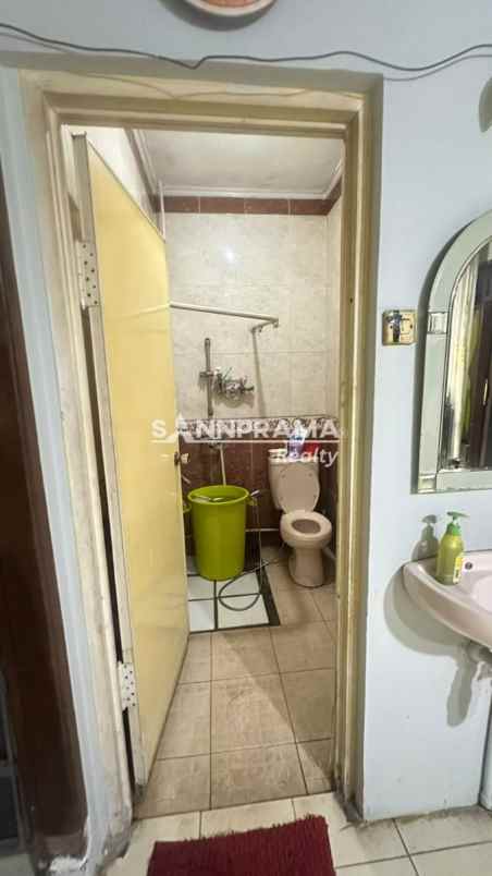 dijual rumah mekarjaya depok