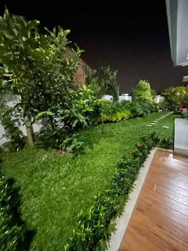 dijual rumah mewah di leuwinanggung cibubur depok