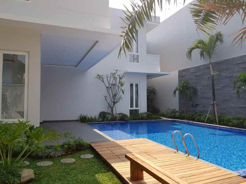 dijual rumah mewah di villa cibubur indah jaktim