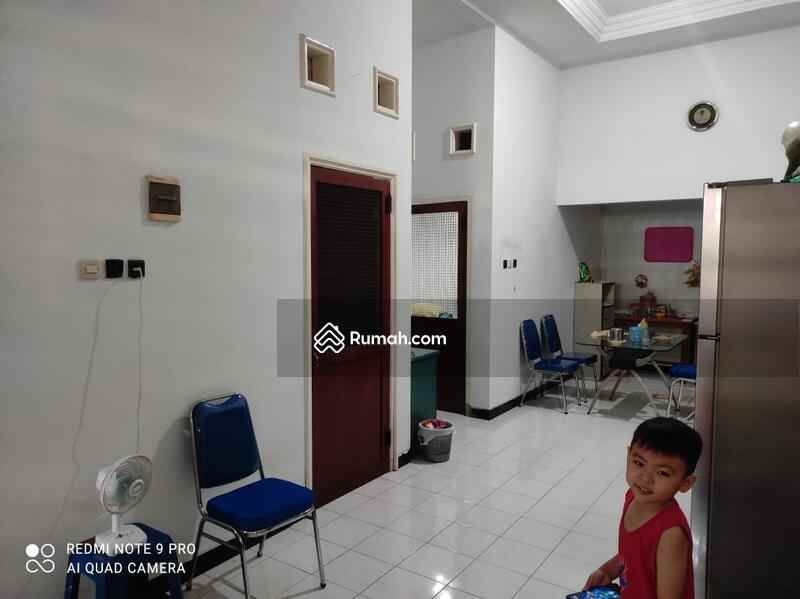 dijual rumah mulyosari