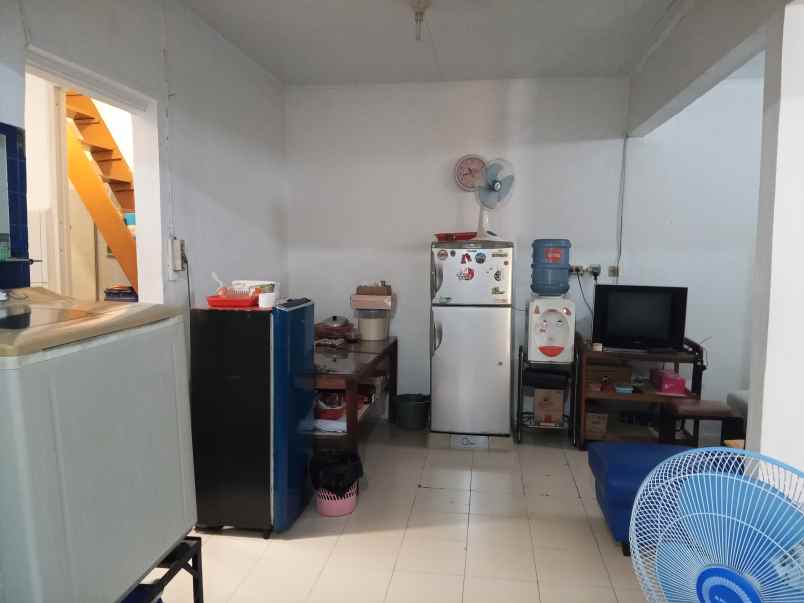 dijual rumah mungil siap huni di karasak