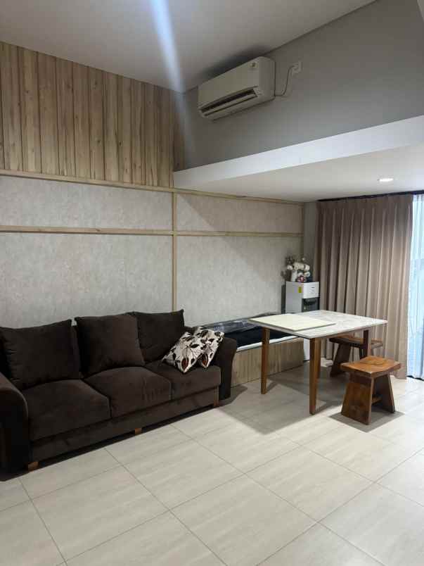 dijual rumah north west park citraland