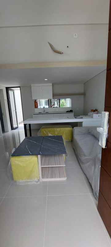 dijual rumah northwest central