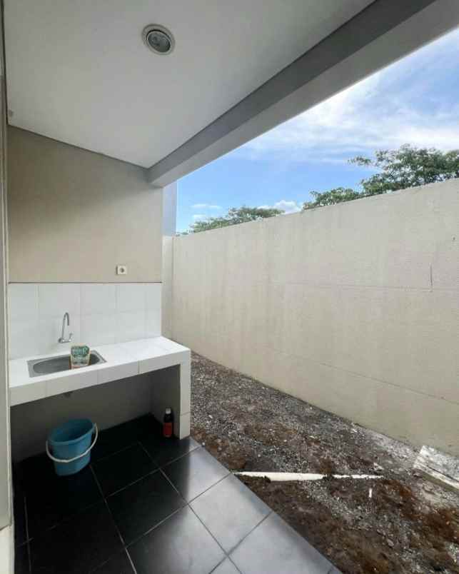 dijual rumah northwest park citraland