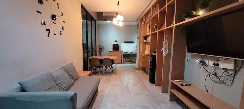 dijual rumah o2 grand wisata