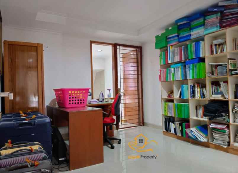 dijual rumah palmerah jakarta barat dki