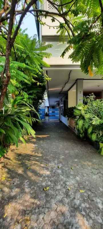 dijual rumah pancoran