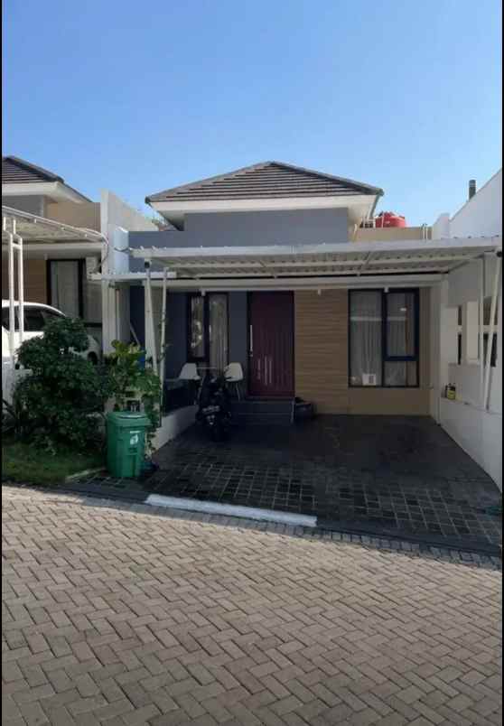 dijual rumah pandanaran hills