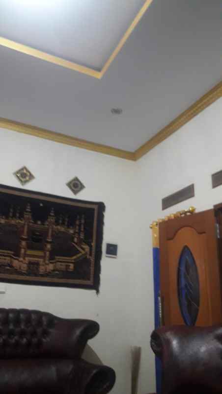 dijual rumah parakan jati