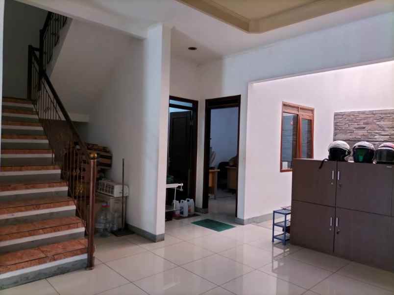 dijual rumah parakan waas