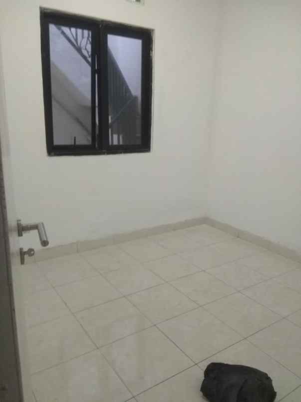 dijual rumah parung bogor