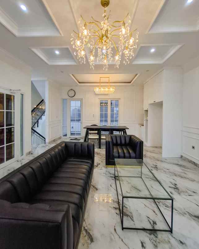 dijual rumah pejaten jakarta selatan