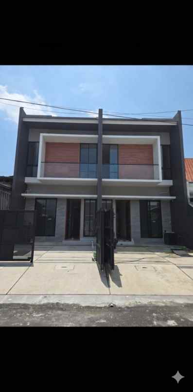 dijual rumah penjaringan sari surabaya
