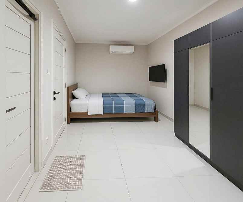 dijual rumah permata puri media kel