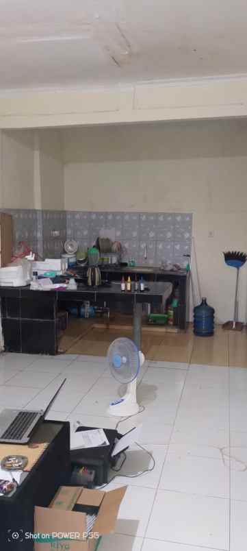 dijual rumah perum griya artha