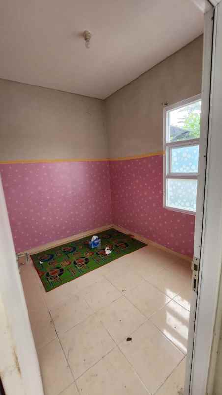 dijual rumah perumahan bukit dago