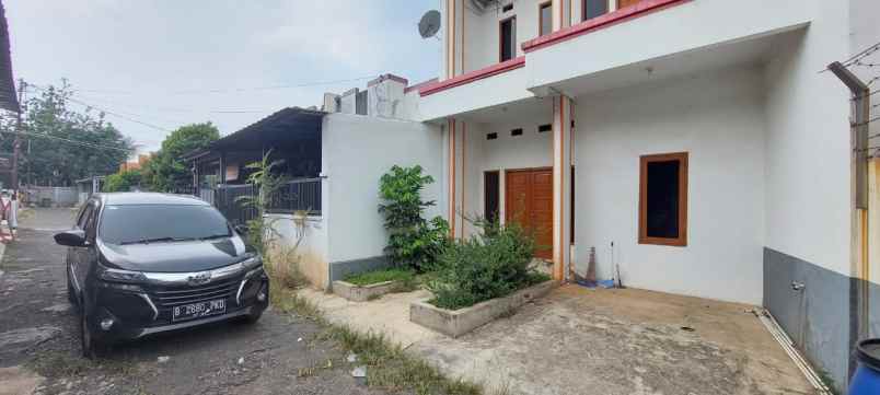 dijual rumah perumahan djohar 2