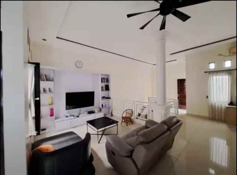 dijual rumah perumahan malaka country