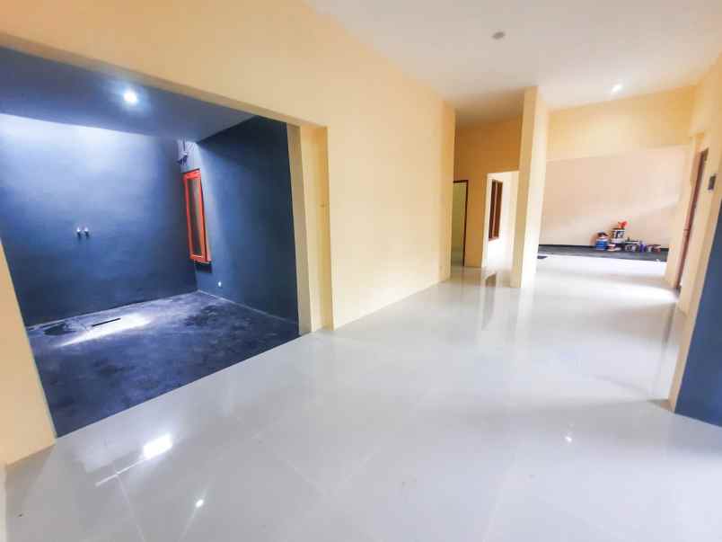 dijual rumah perumahan taman shafira